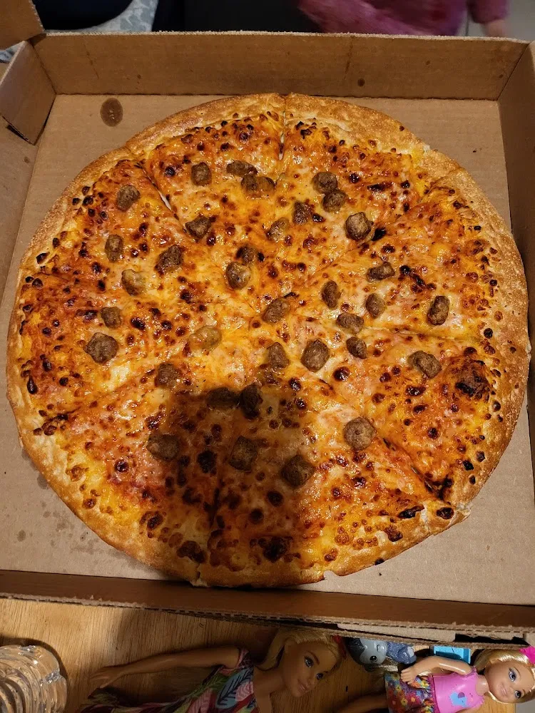 Salchicha Pizza Esta Buena Y Buen Precio Se Las Recomiendo